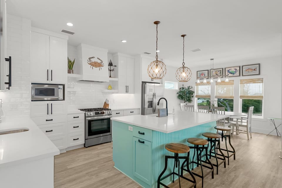 House, Beach View | Private kitchen | Full-size fridge, microwave, oven, stovetop