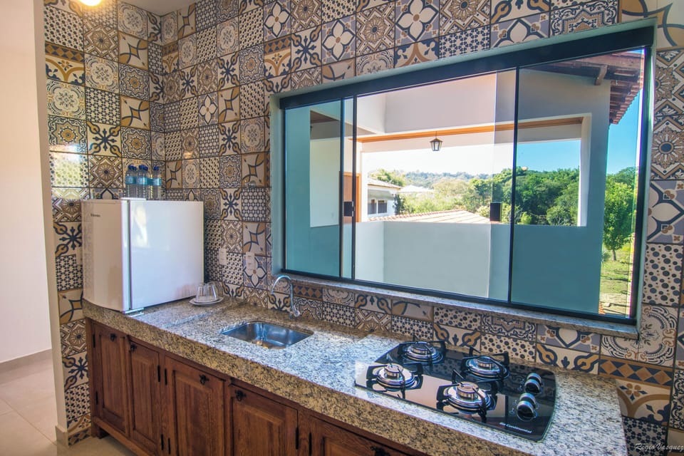 Classic House, Lanai, Courtyard View | Free WiFi