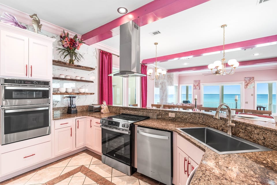 Built for grand-scale entertaining. Fully stocked with a dedicated living room wet bar, built-in ice maker, and beverage cooler. Live in luxury, for an effortless stay.