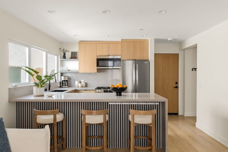 Breakfast bar.