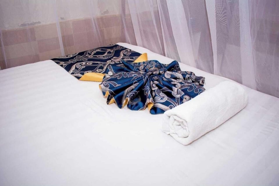 Deluxe Double Room | Free WiFi, bed sheets