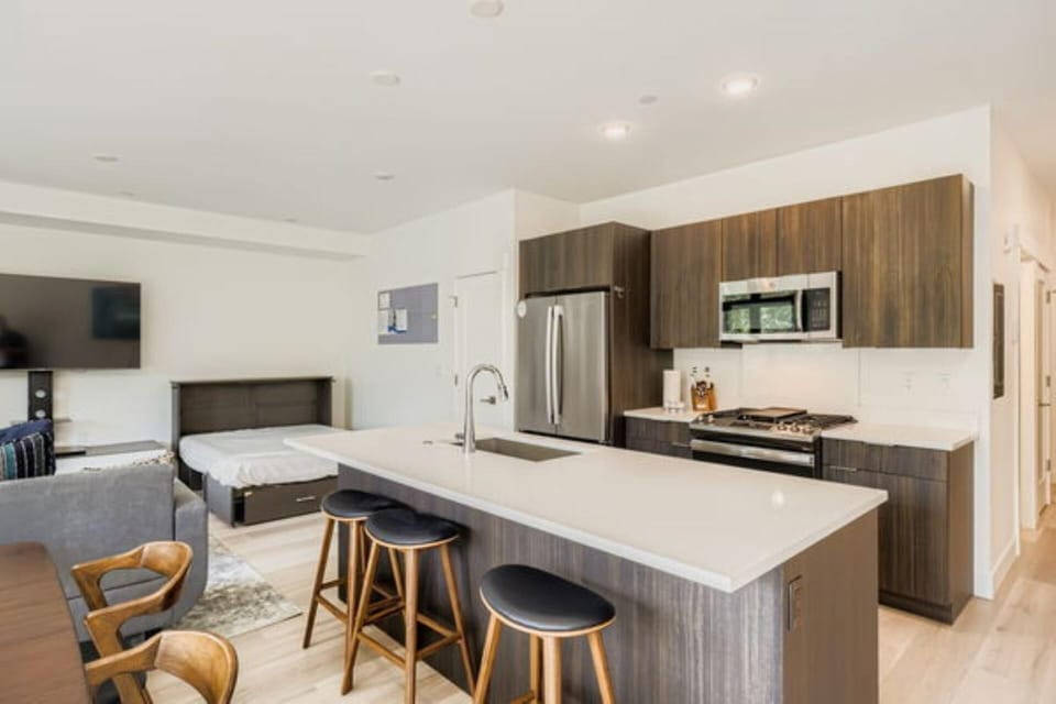 Well Appointed Kitchen with Modern Appliances