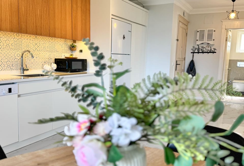 Apartment, Balcony, Sea View | Iron/ironing board, free WiFi