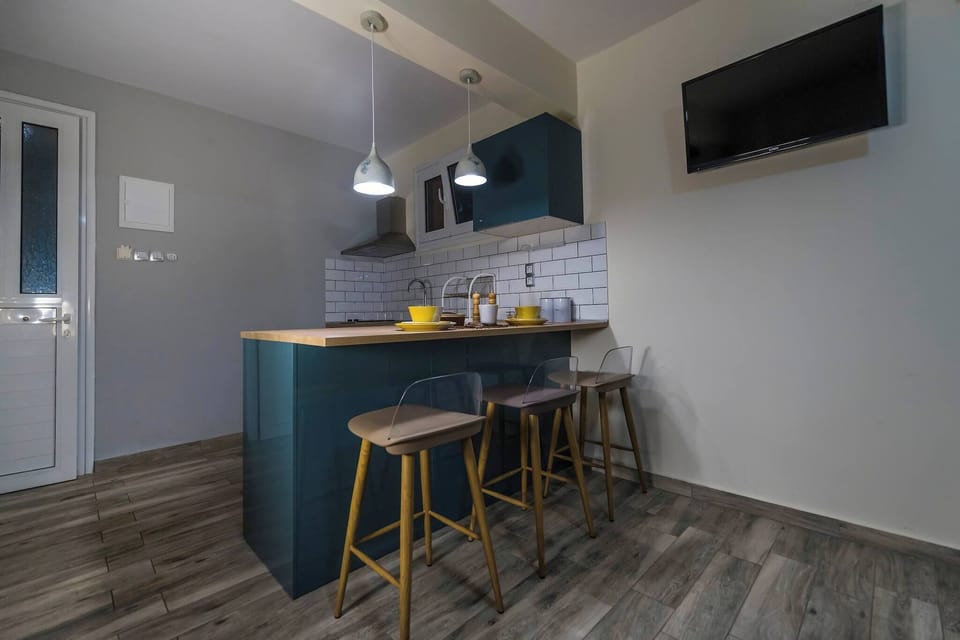 Apartment, 1 Bedroom, Smoking, Terrace | Room amenity