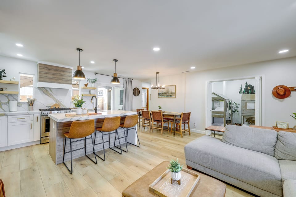 House (3 Bedrooms) | Front of property