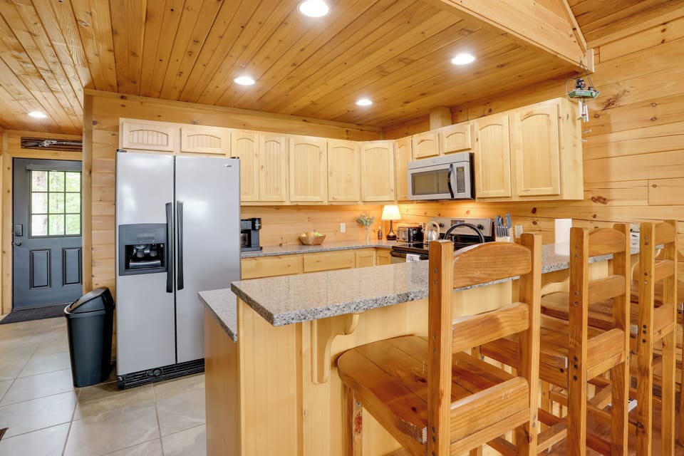 House (3 Bedrooms) | Interior