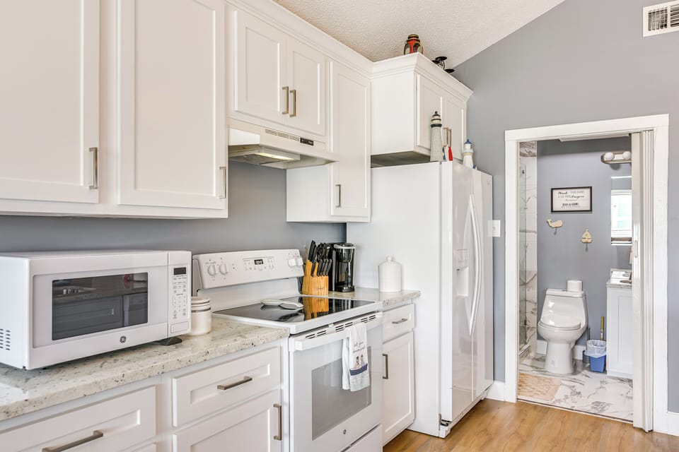House (3 Bedrooms) | Interior