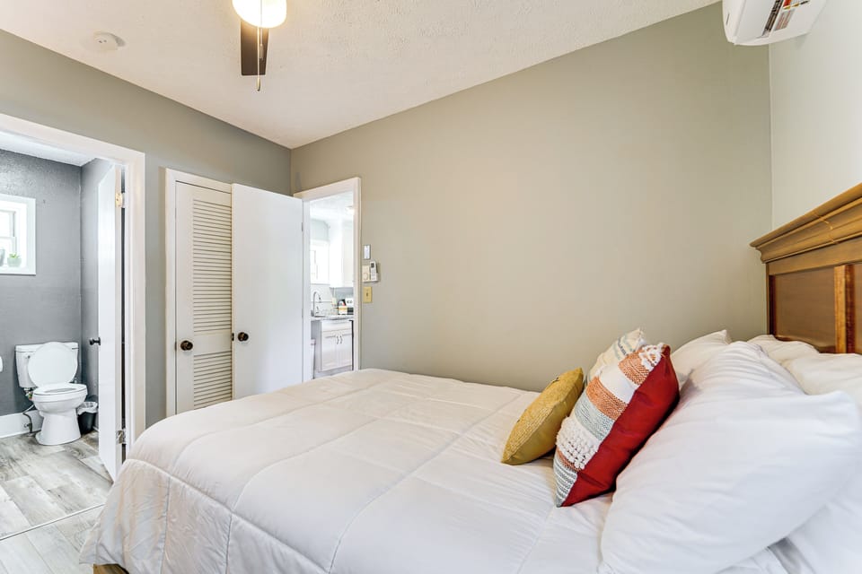 House (1 Bedroom) | Interior