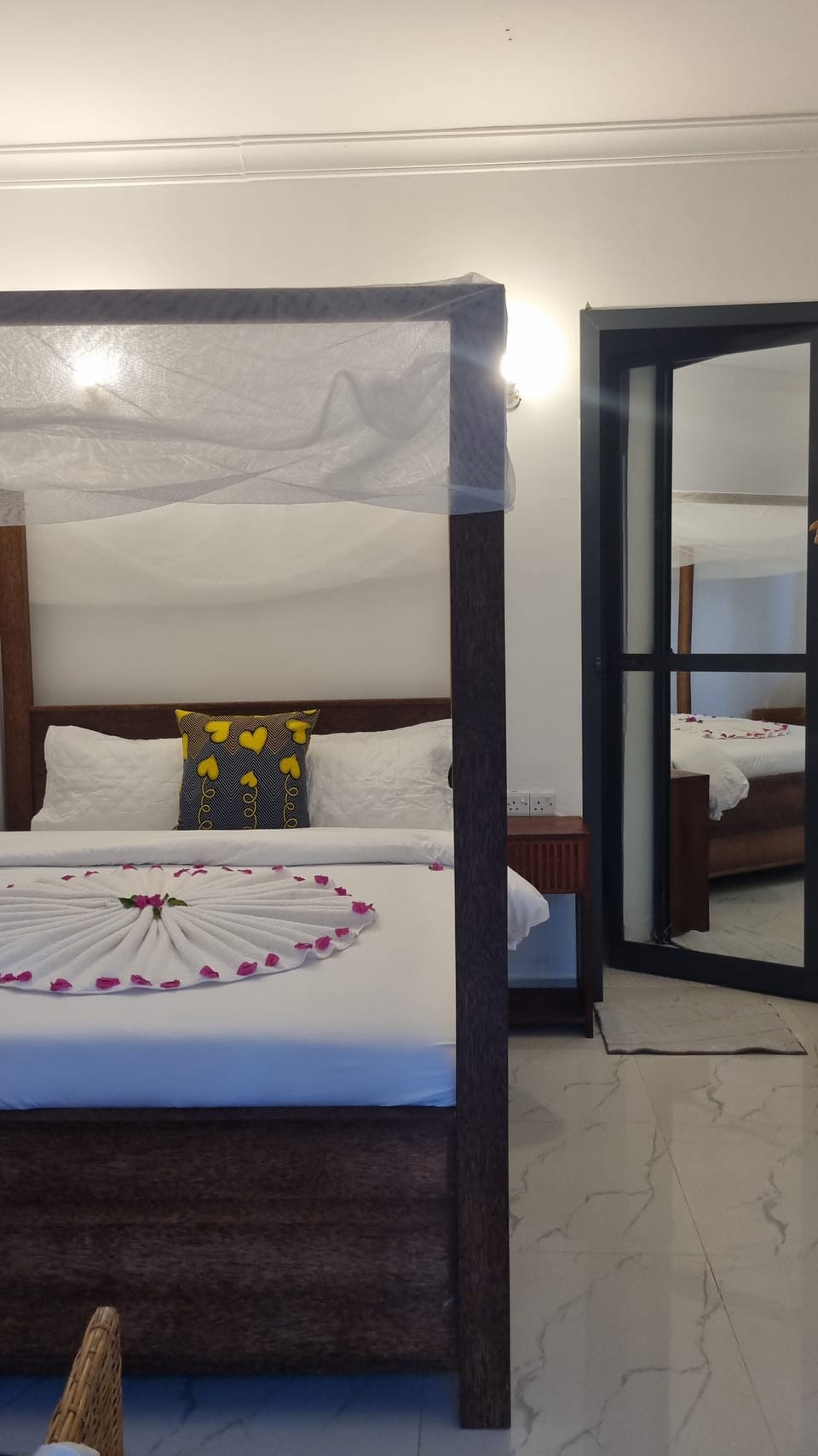 Comfort Room | Individually decorated, individually furnished, desk, iron/ironing board