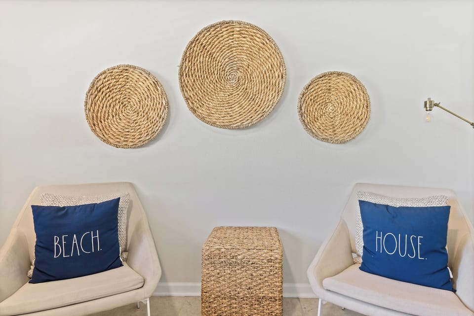 Coastal decor in the living room