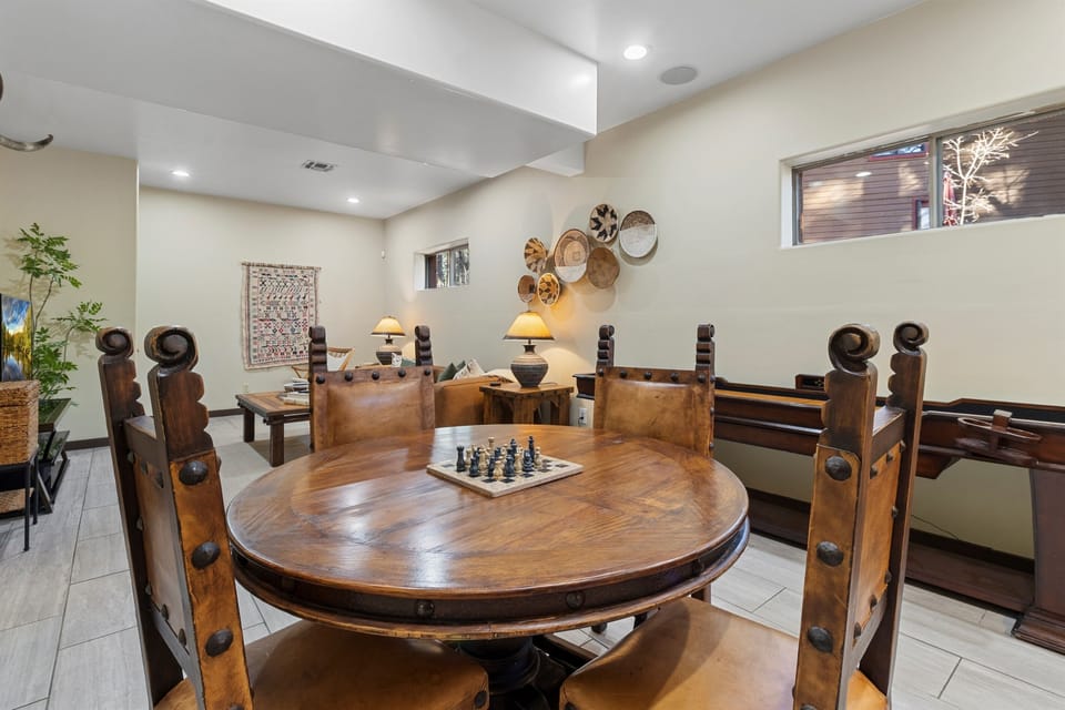 Bonus lower-level lounge with extra room to relax and hang out