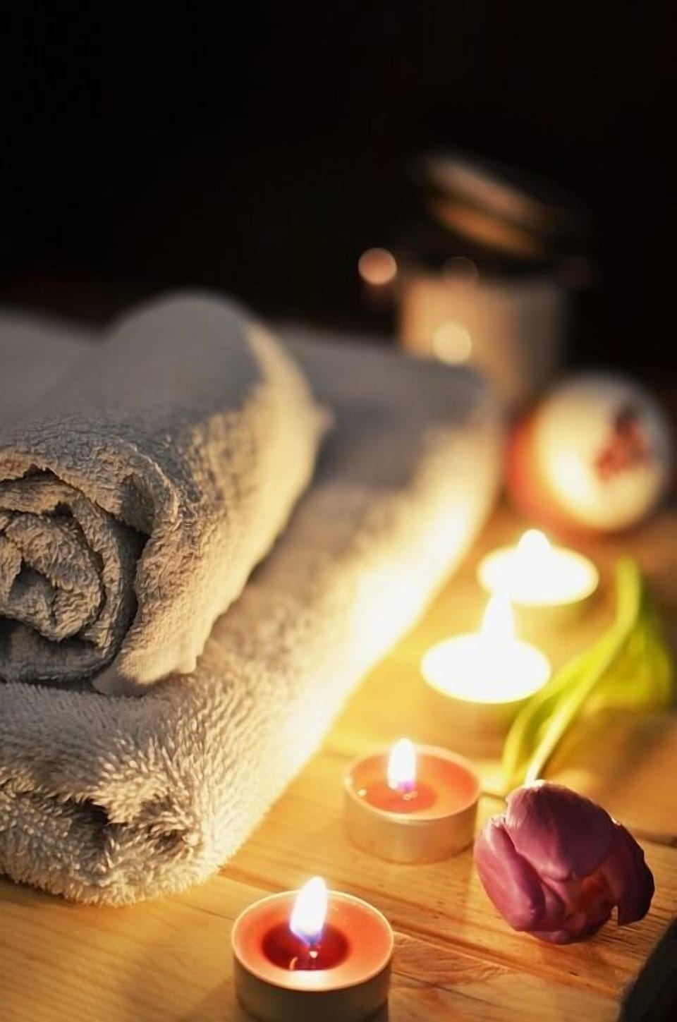 Couples treatment rooms, sauna, hot tub, steam room, Turkish bath