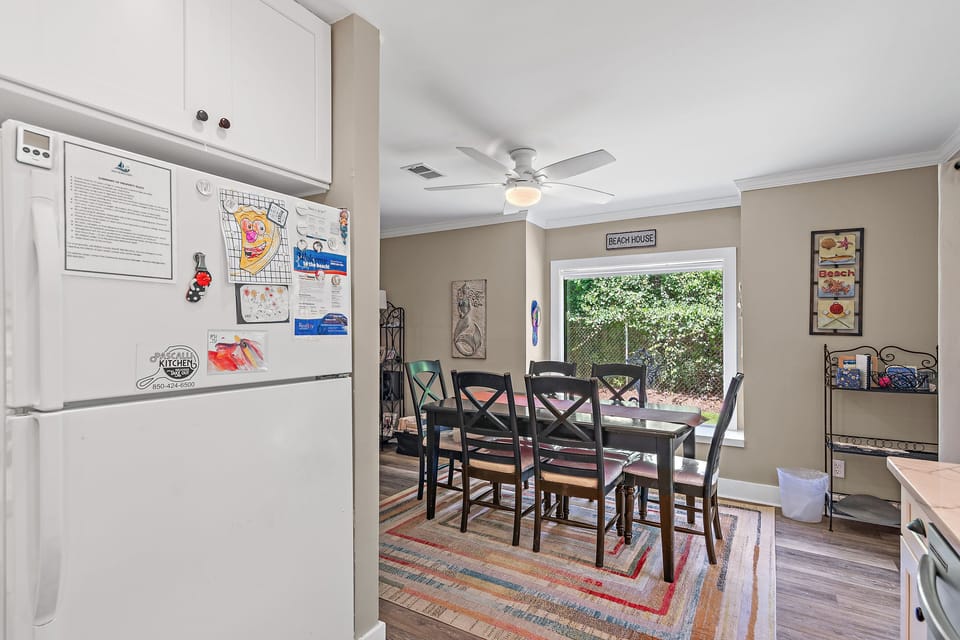 Kitchen to dining