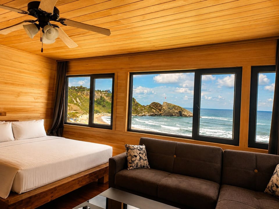 Superior Suite, Balcony, Sea View | 1 bedroom, free WiFi