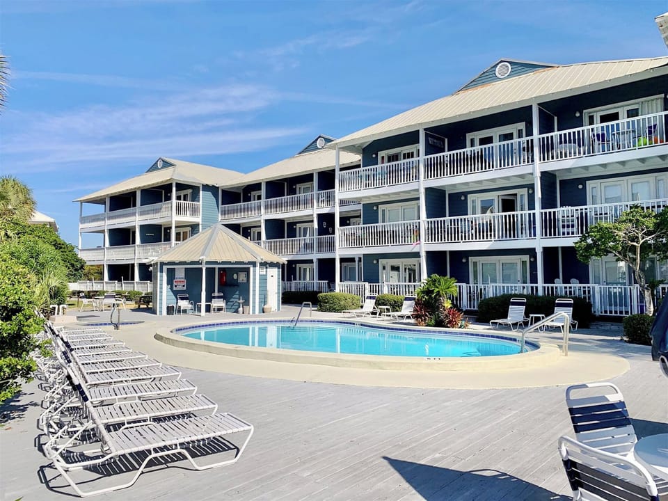 Summer Breeze   Fab Pool Deck