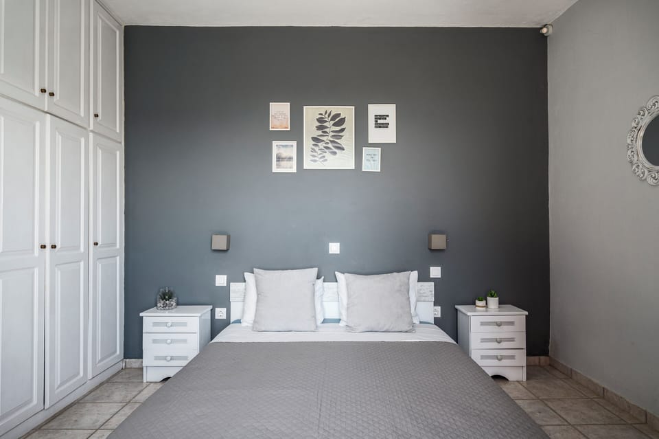 Studio, Sea View | Iron/ironing board, free WiFi
