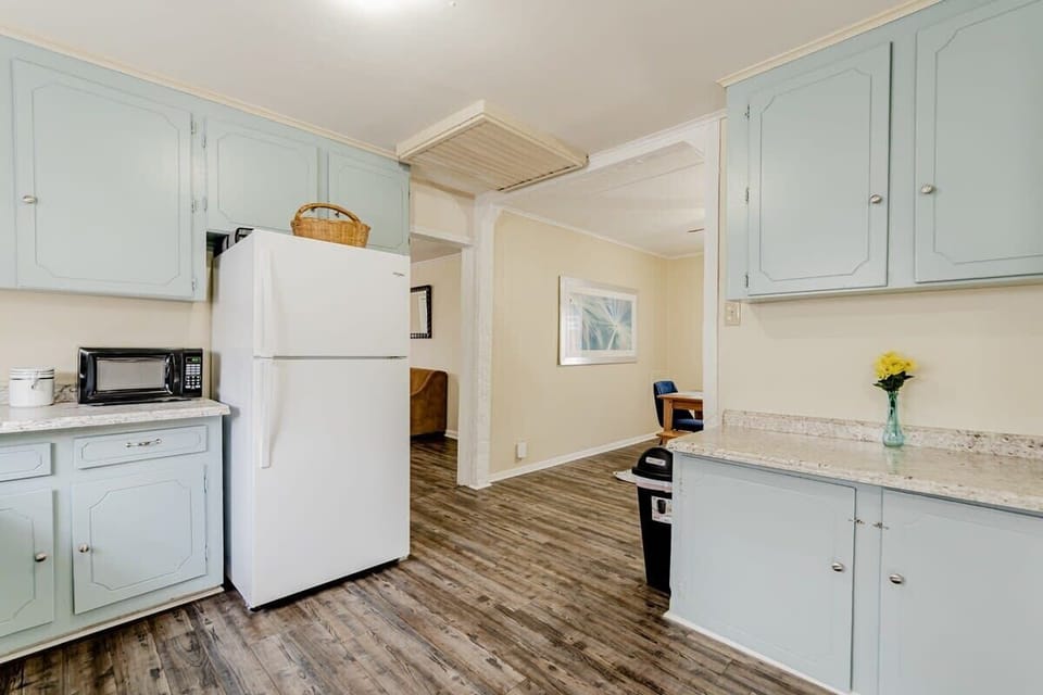 Kitchen area