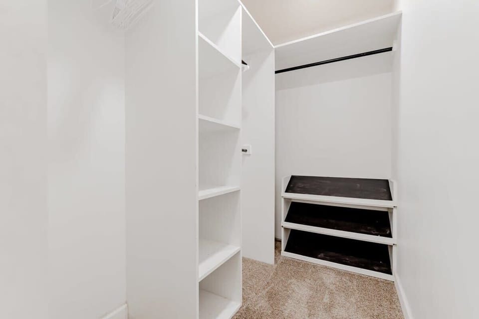 Walk-in closet
