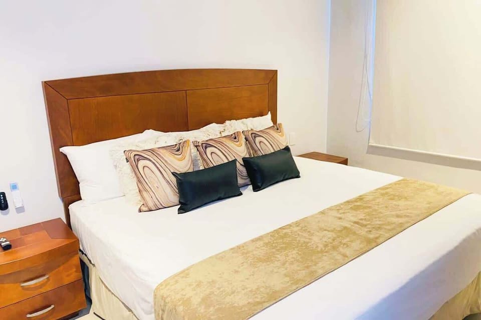 Quality linens and pillows