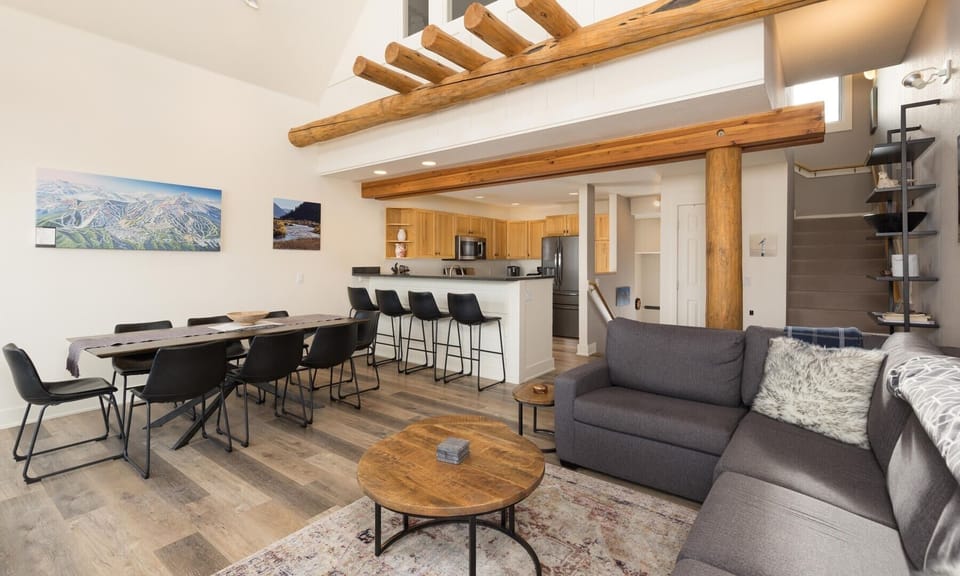 Furniture, Indoors, Living Room, Table, Dining Room