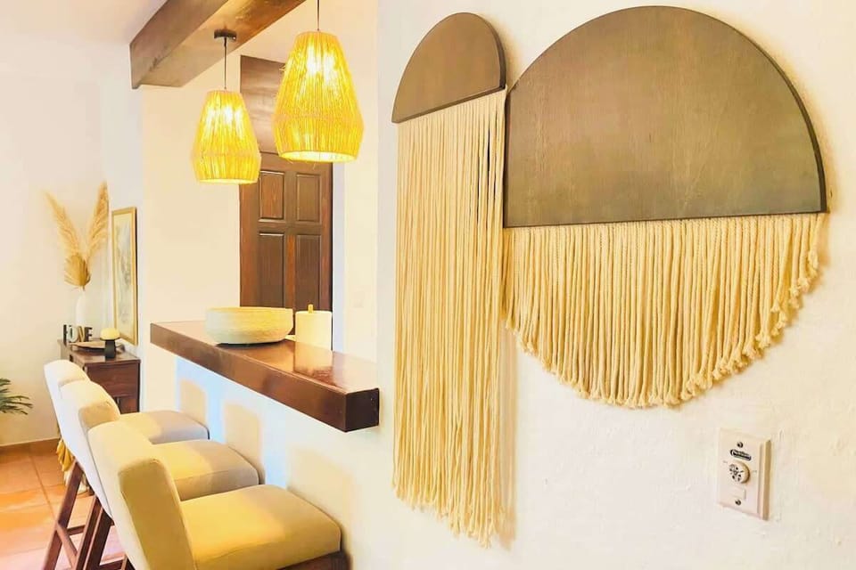 Thoughtful decor