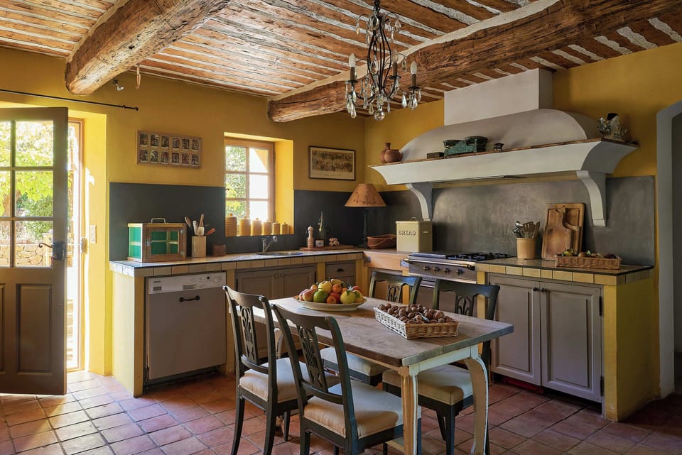 Deluxe Villa | Private kitchen | Coffee/tea maker