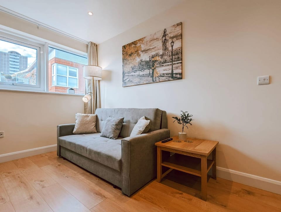 House, Accessible | 2 bedrooms, desk