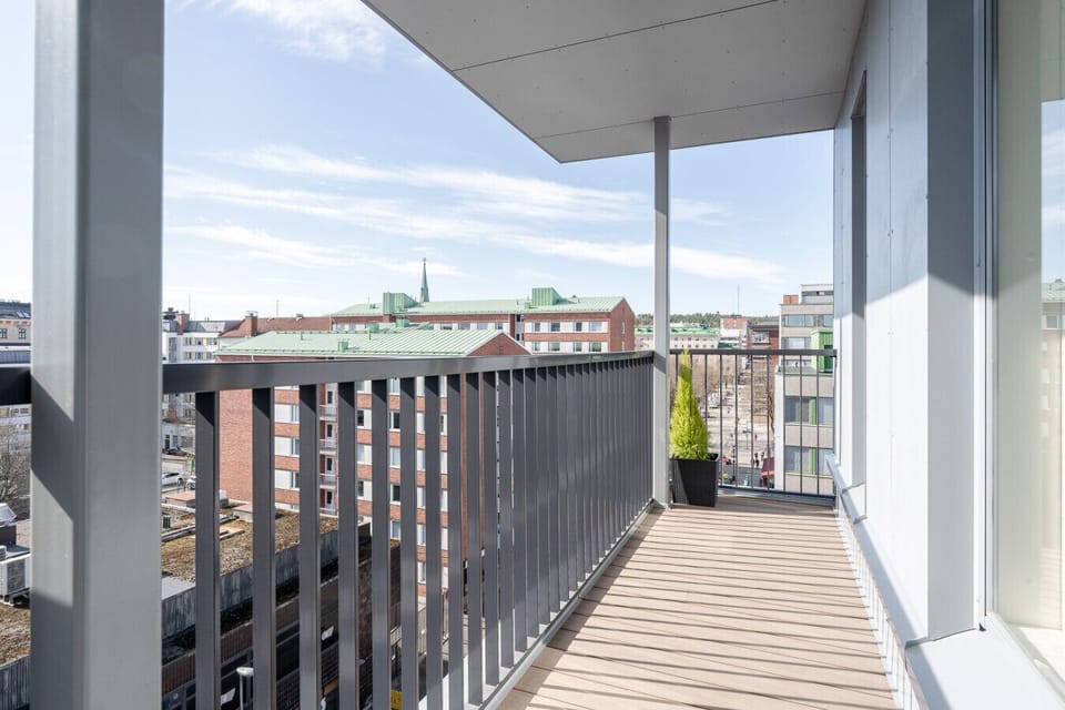 Enjoy your morning with freshly ground coffee on the apartment`s south-facing balcony.