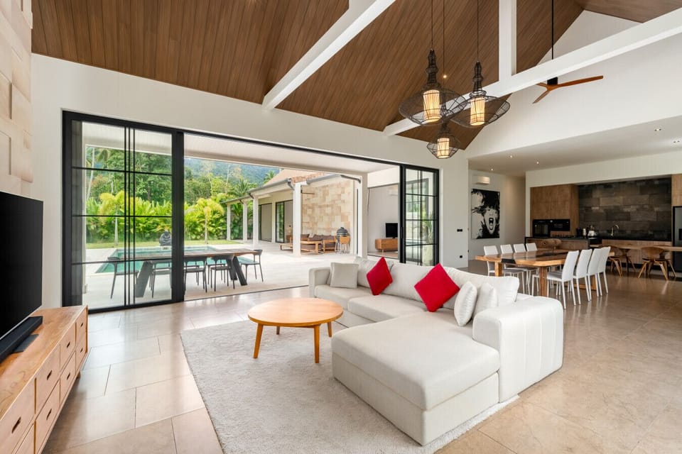 Stylish open-plan living room at luxury 3BR villa in Lamai, Koh Samui Thailand