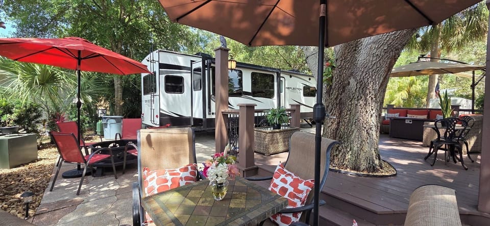 Home Sweet Home RV: Sleeps 8 at River Ranch 146 (2805)