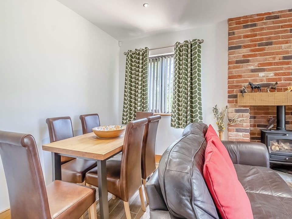 Living room/dining room | The Paddocks, Lowestoft