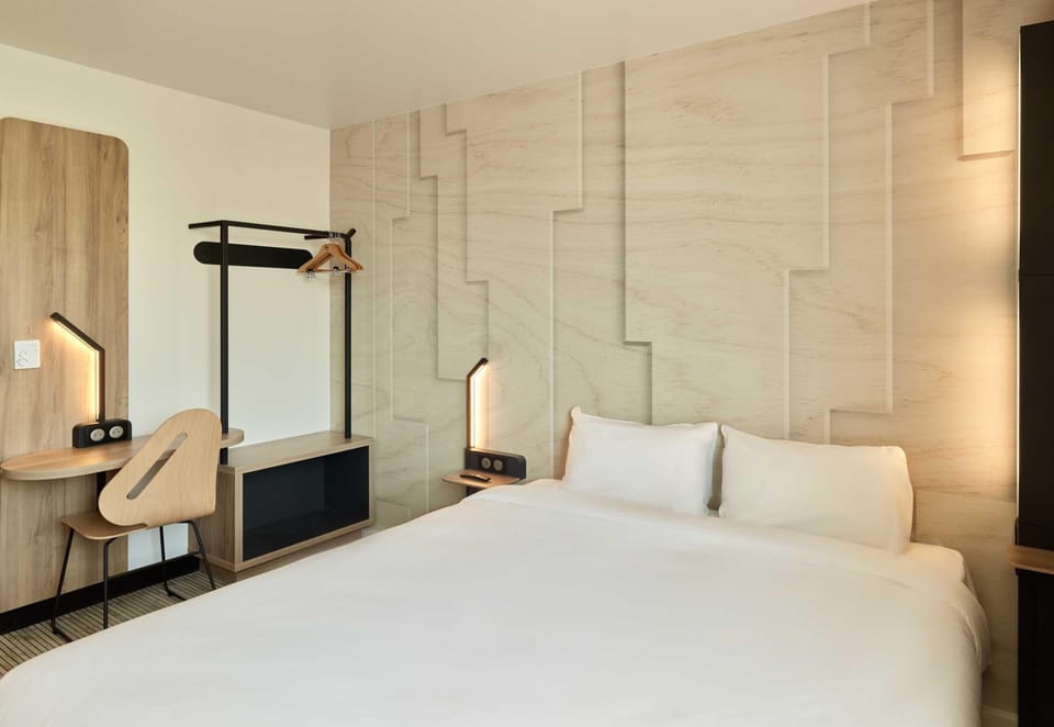 Double Room, Non Smoking | Desk, soundproofing, free WiFi, bed sheets