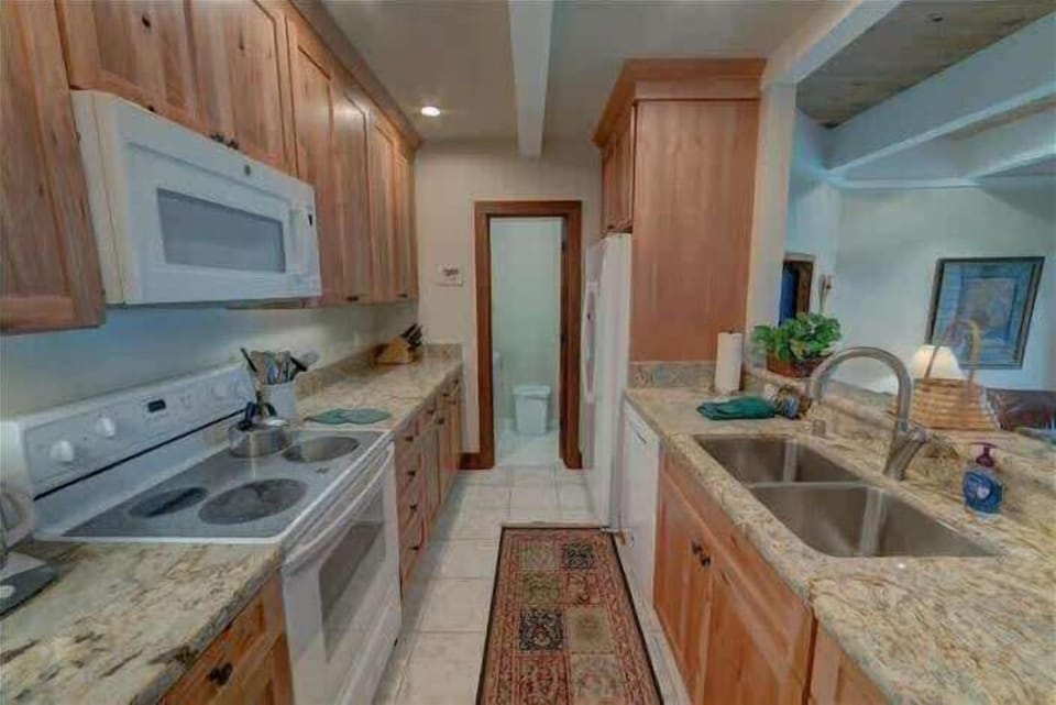 Upgraded Kitchen