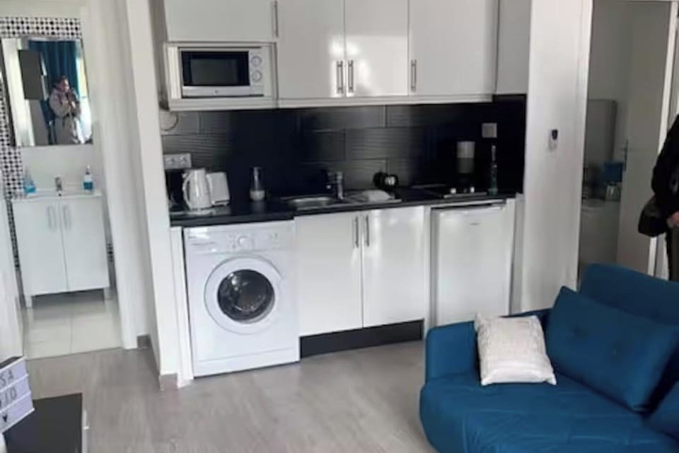Well equipped Kitchen
