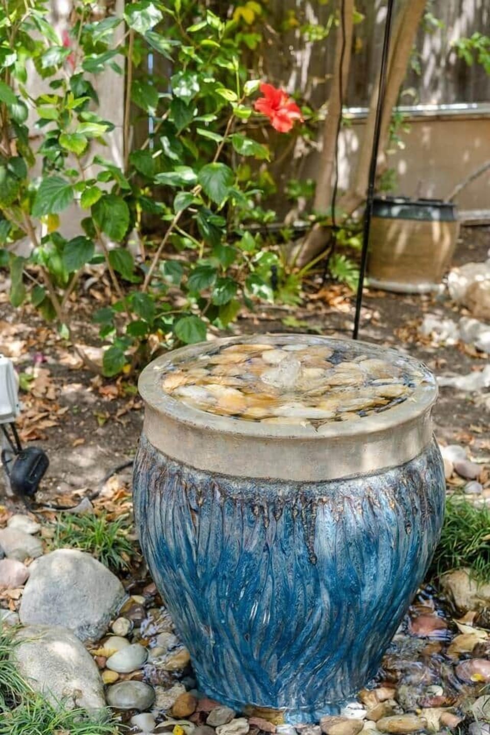 you can hear the watr fountain & the birds who enjoy it!