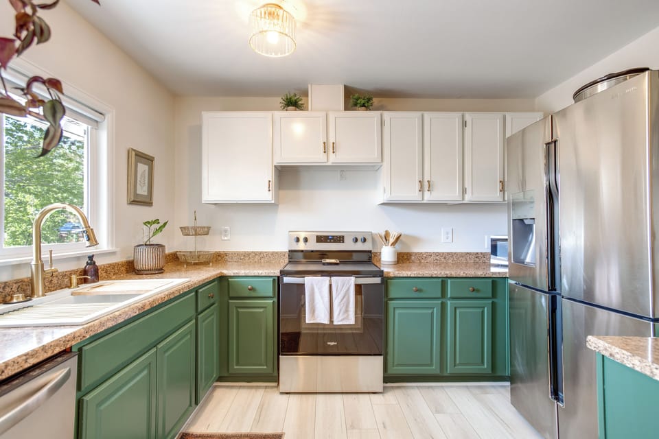 Kitchen | Dishwasher | Drip Coffee Maker