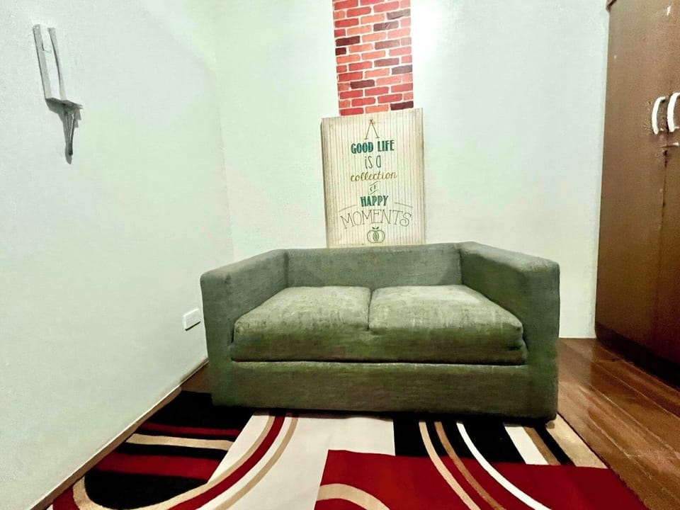 Room | Living area