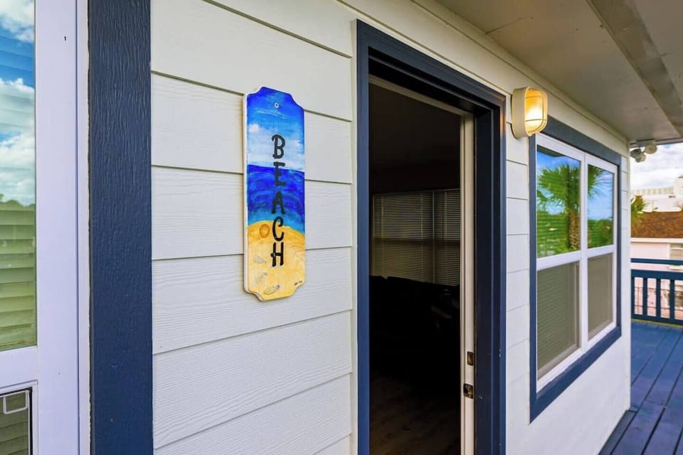 Welcome to your vacation property in the World Famous Daytona Beach