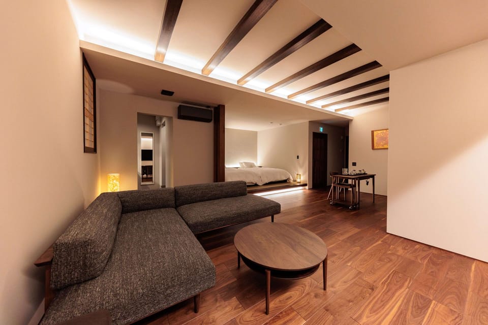 Luxury Twin Room, Non Smoking | In-room safe, iron/ironing board (on request), WiFi (free)