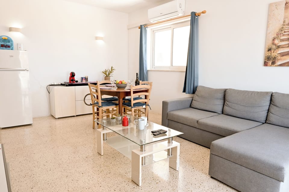 Living and dining room