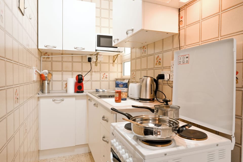 Kitchenette