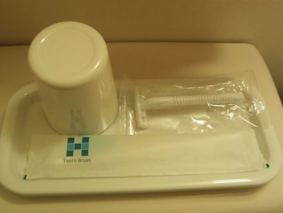 Bathroom amenities