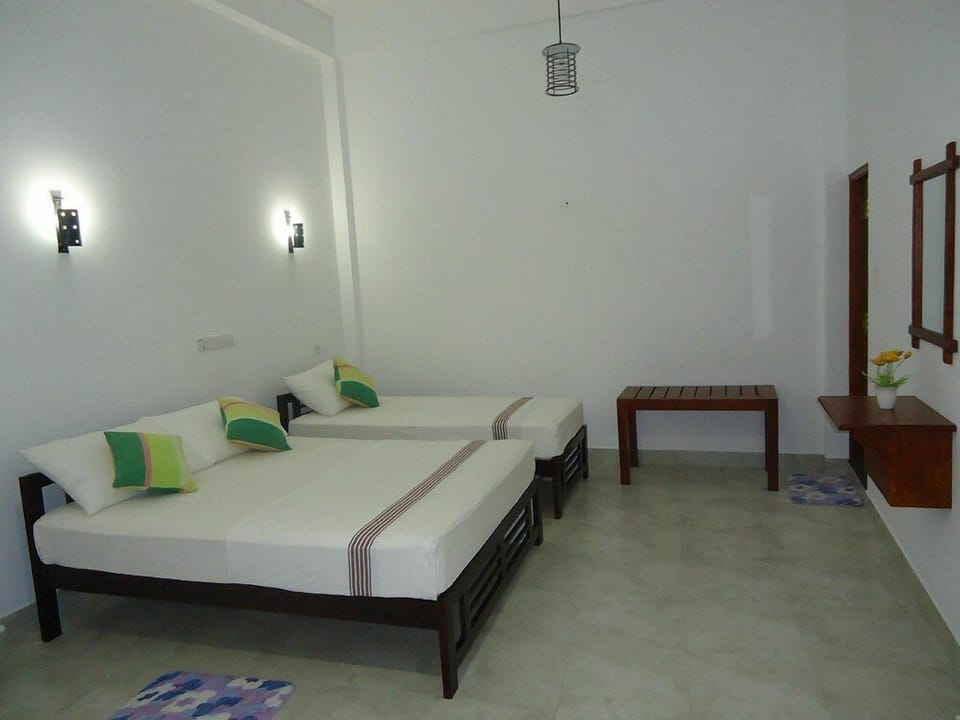 Comfort Quadruple Room, Air conditioning | Free WiFi