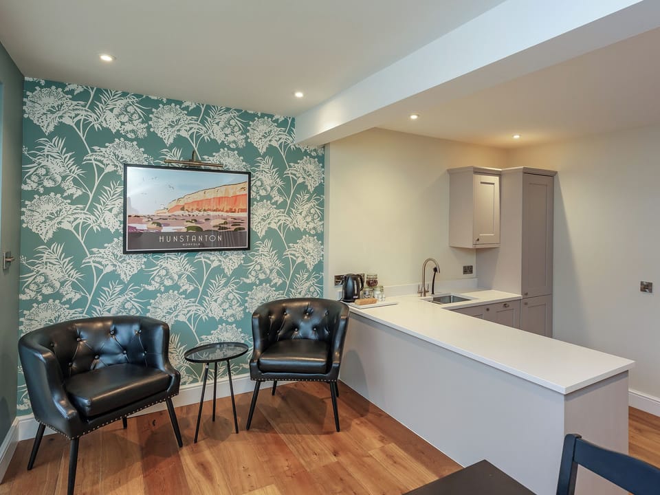 Kitchen/diner | Huxley&rsquo;s Cottage - Coastal Cottages, Sedgeford