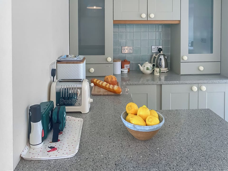 Kitchen | Coastguards, Portscatho