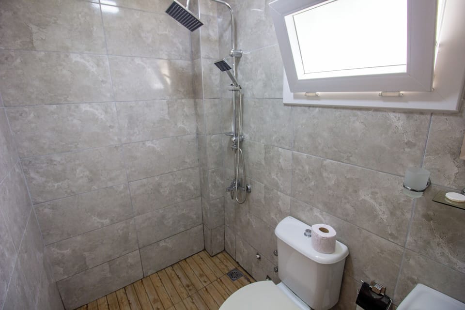 Double Room, Balcony, Sea View | Free WiFi