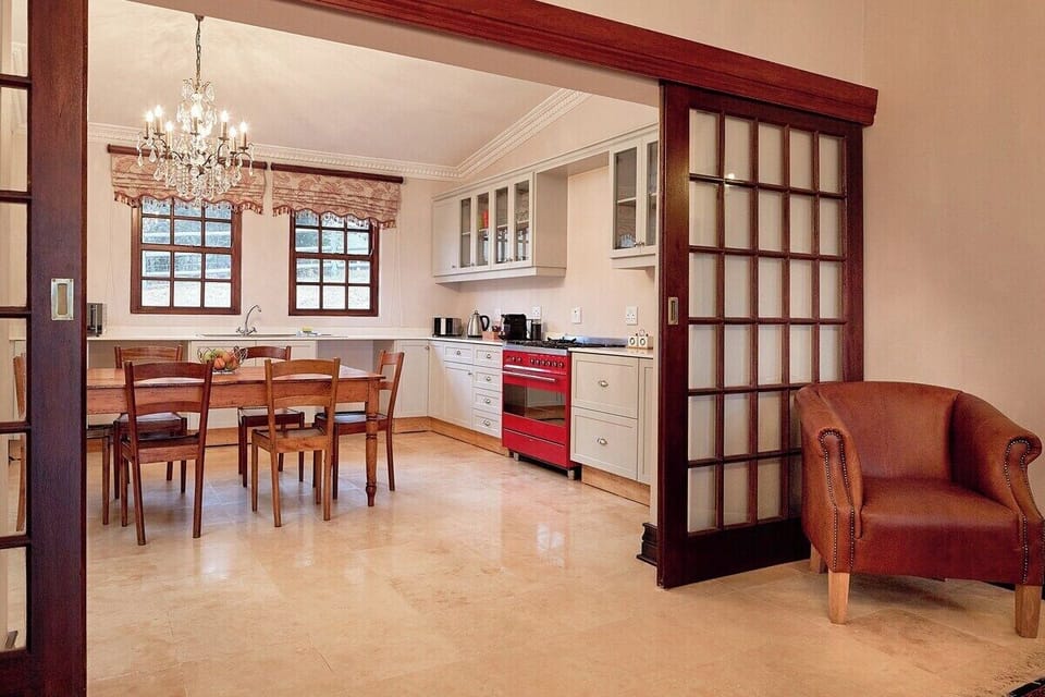 Dog-friendly Farm Cottage in the Berg (734)