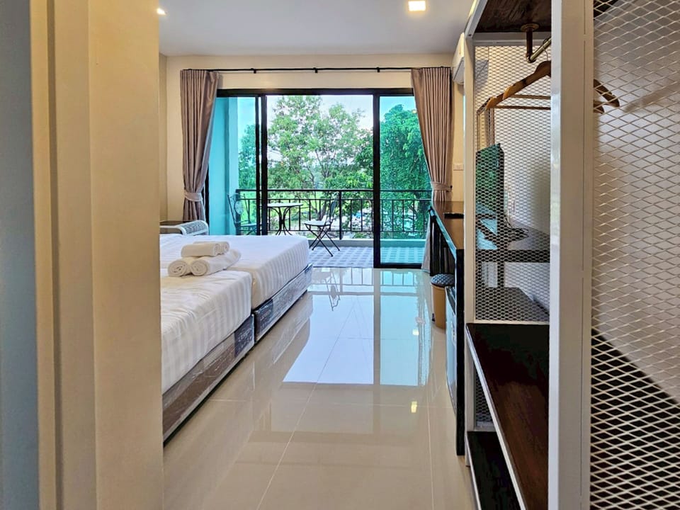 Double Room, Mountain View | Room amenity