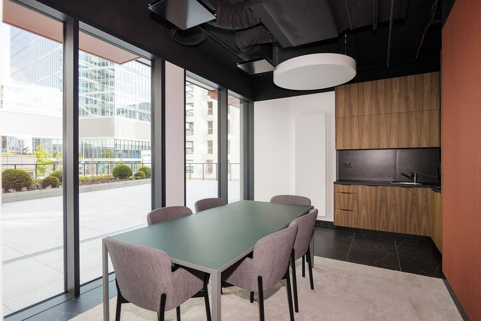 Meeting facility