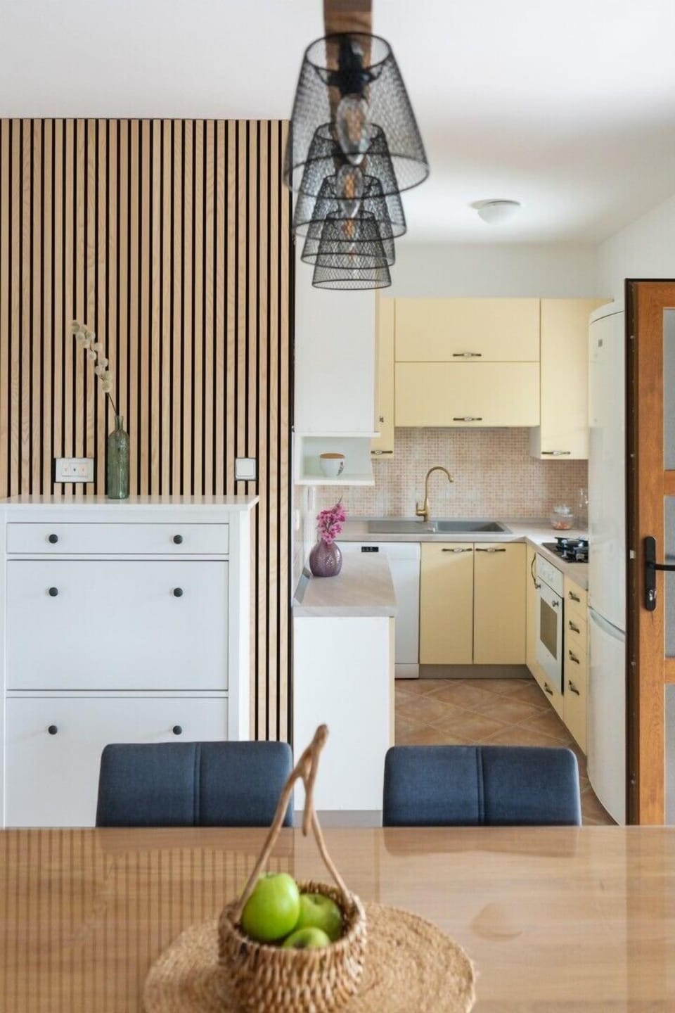 Family House, 6 Bedrooms, Sea View | Private kitchen | Fridge, oven, stovetop, dishwasher
